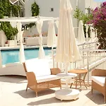 Ξενοδοχείο Eos (adults Only) 3*