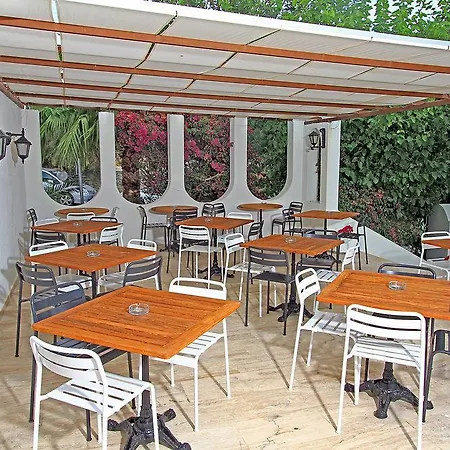 Eos (adults Only) 3*